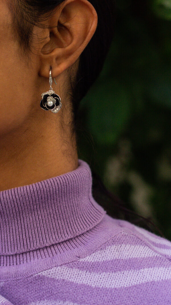 Black Rose Earrings - Image 5