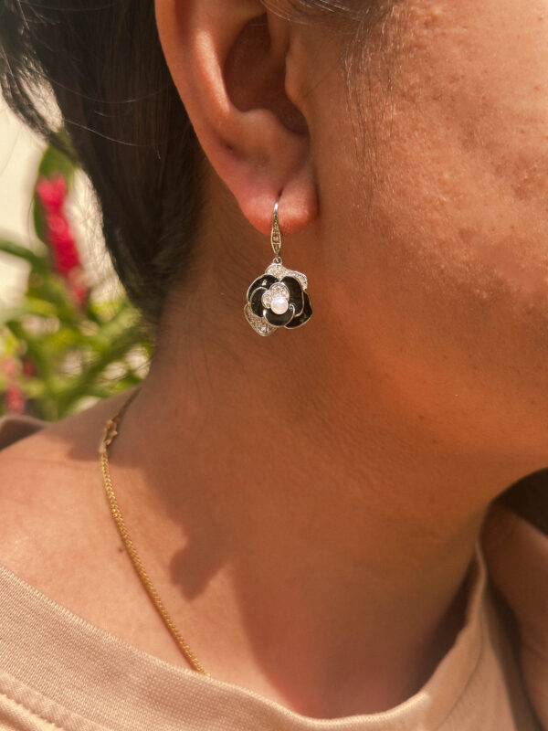 Black Rose Earrings - Image 3